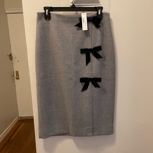 J. Crew Dresses & Skirts - J. Crew Grey Pencil Skirt with Three Velvet Black Bows in the Front